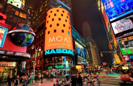 moat in times square