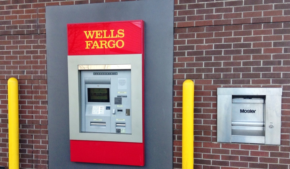 Wells Fargo brings cardless smartphone cash withdrawals to ...