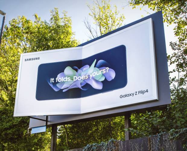 Samsung launches folding billboard campaign to celebrate launch of Galaxy Z Flip4