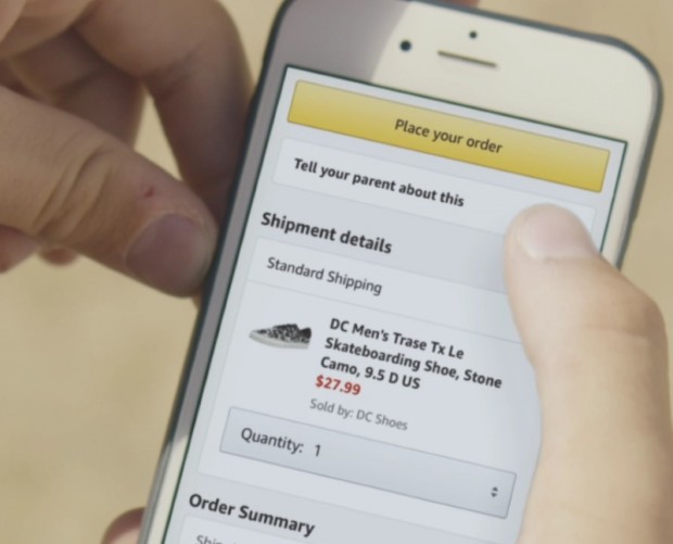Americans spend 10 hours a year shopping in mCommerce apps