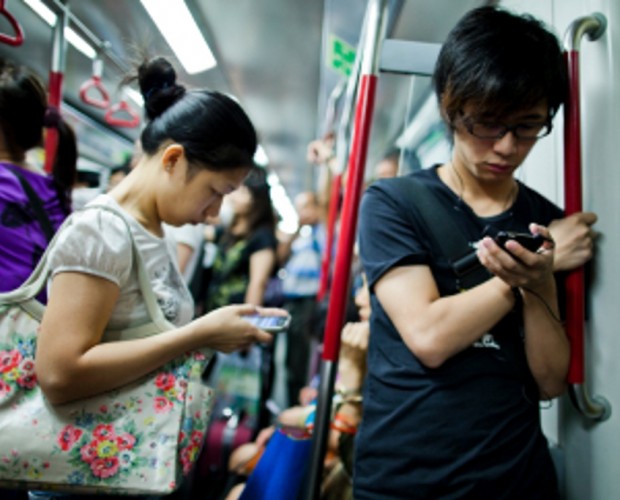 China has suffered a decline in smartphone sales for the first time ever