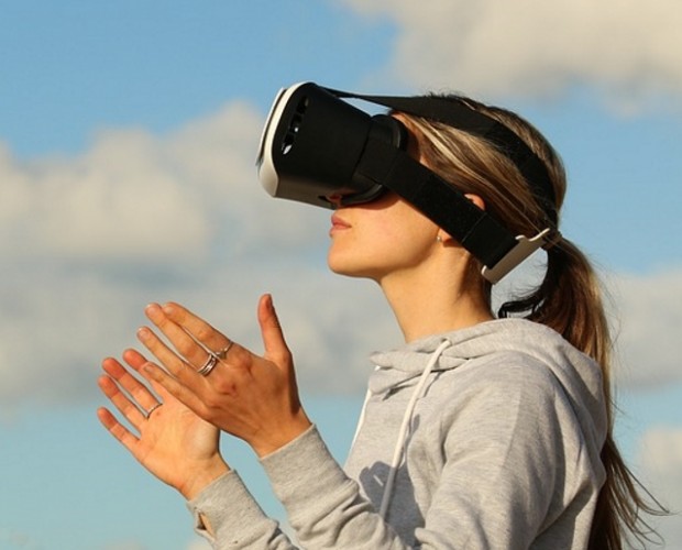 Shoppers are open to XR becoming part of their daily lives: report